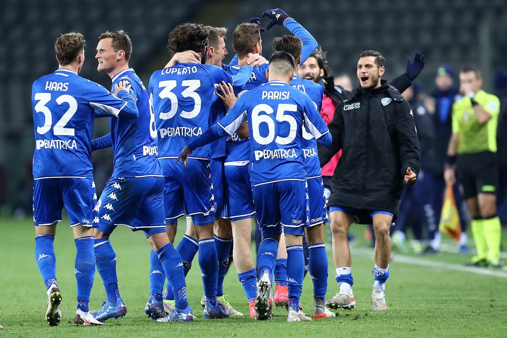 大胜赫罗纳 大胜赫罗纳